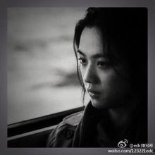 陈冠希再发汤唯照片,汤唯照片引发网友热议